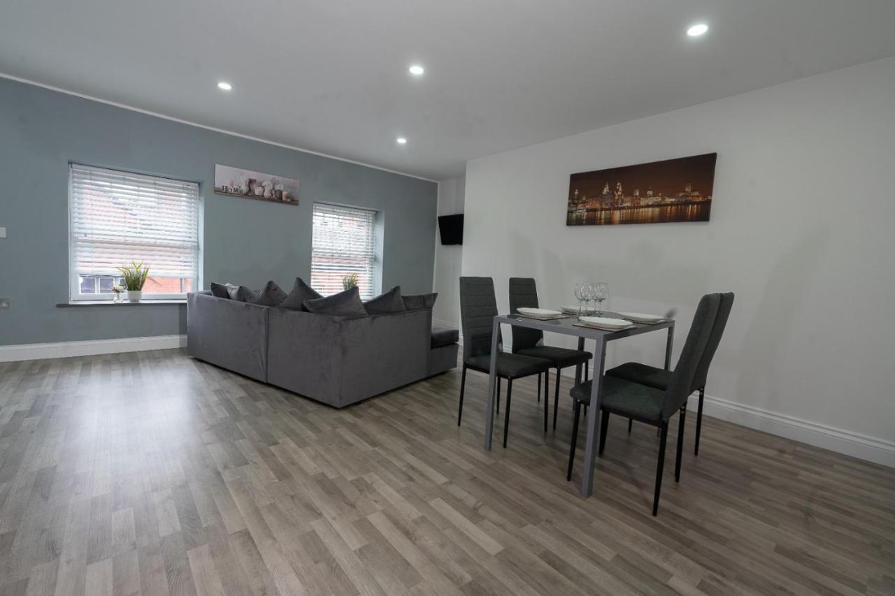 Modern Apartment In Liverpool City Centre Экстерьер фото