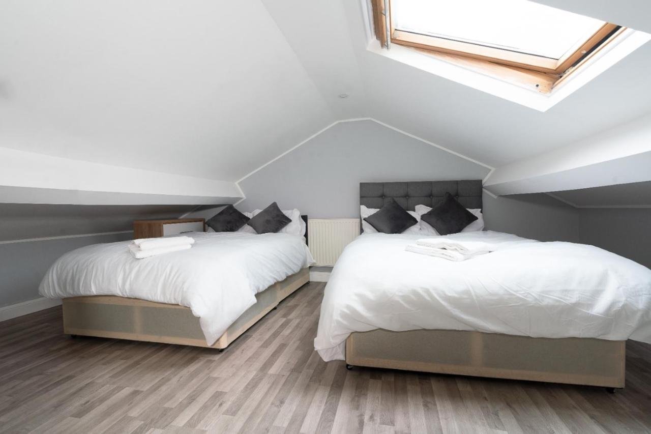 Modern Apartment In Liverpool City Centre Экстерьер фото