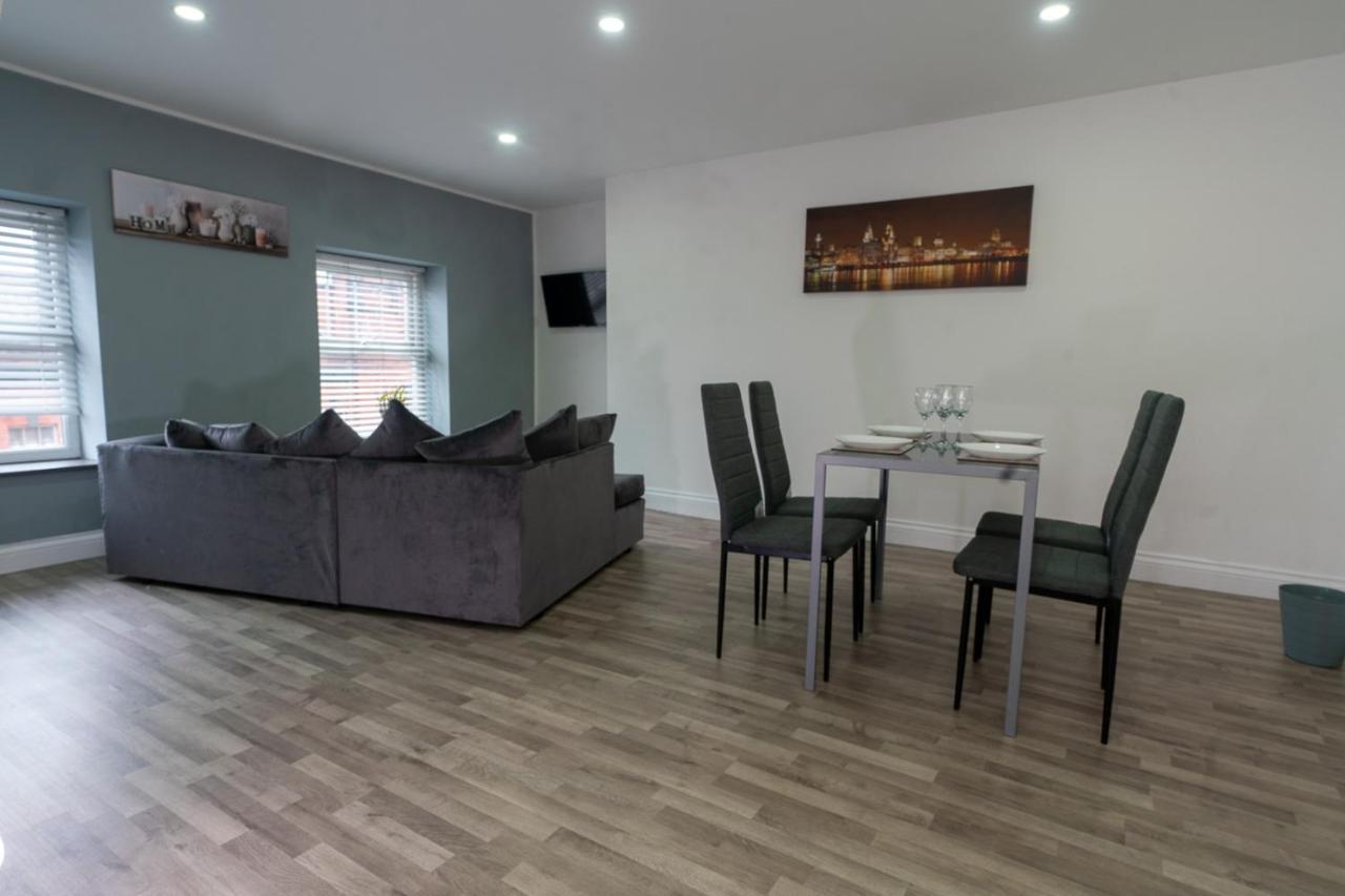 Modern Apartment In Liverpool City Centre Экстерьер фото